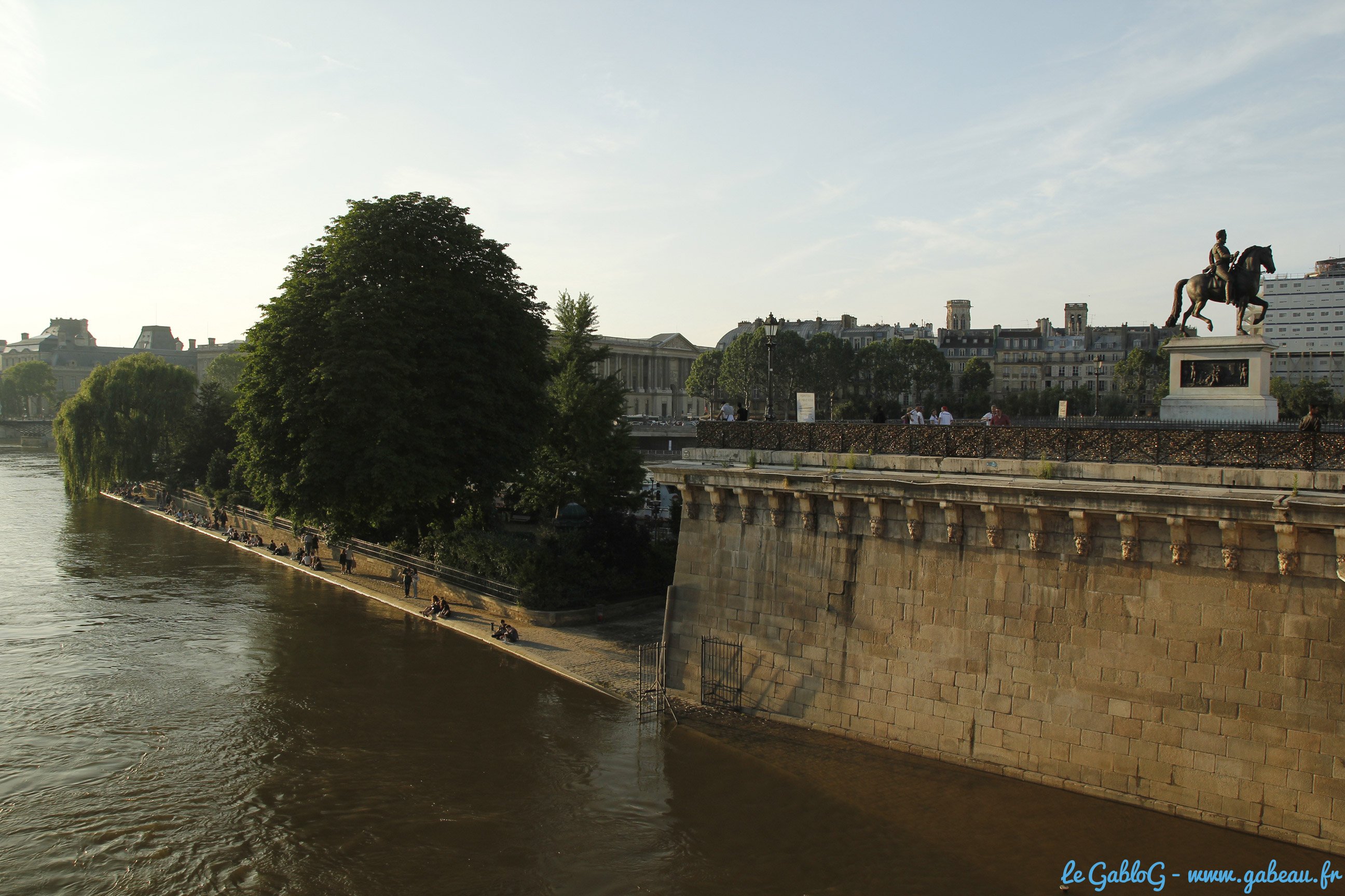 autour-du-pont-des-arts-7